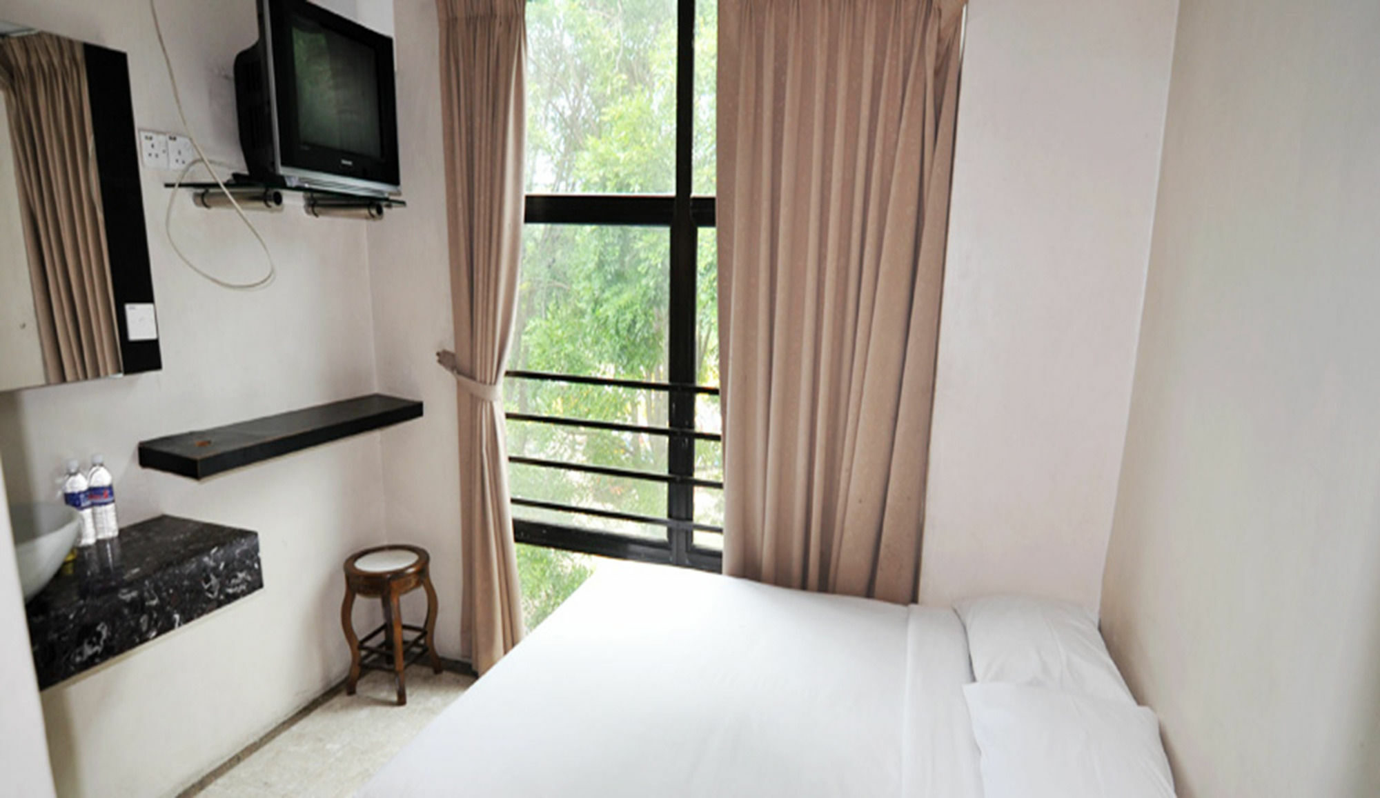Hotel Zamburger Sungai Bakap Simpang Ampat  Exteriör bild